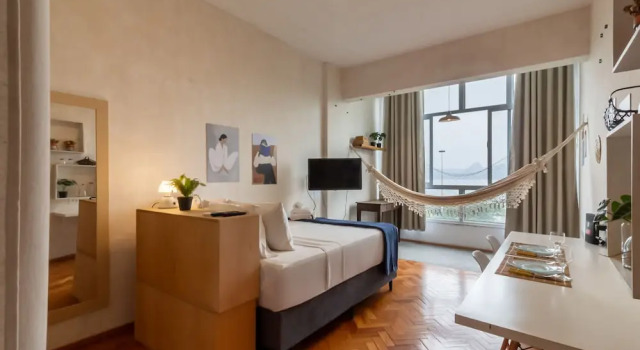 Ocean and Sugarloaf Mountain View Prf805, Забронировать Отель Фламенго Laranjeiras