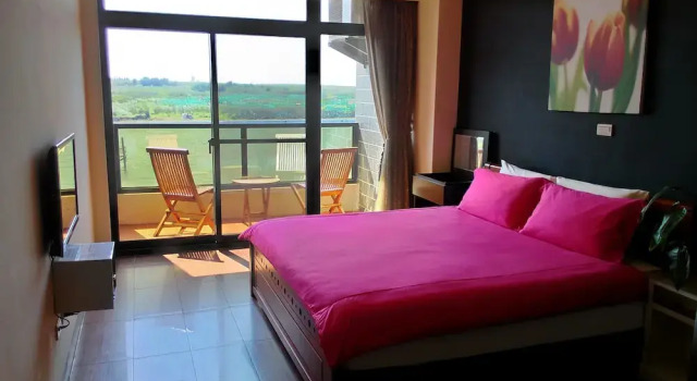 Двухместный номер Standard с балконом Rainbow Sea Bed and Breakfast
