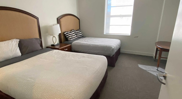Deep Cleaned 1Br Apartment | Downtown Location