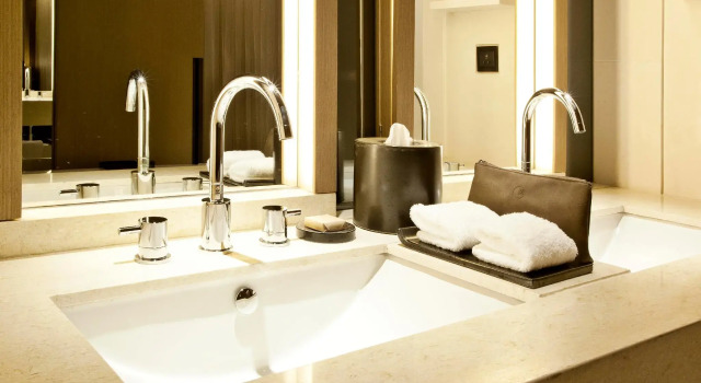Номер Deluxe The East Hotel Hangzhou