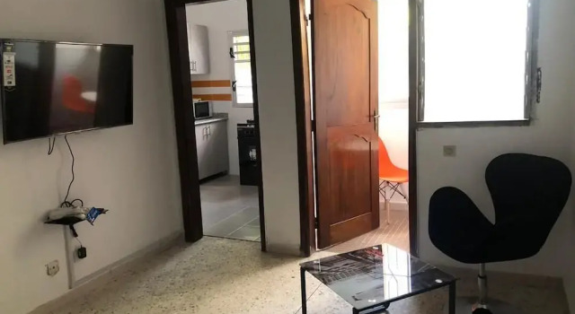 Peace appart orange, Boek Appartement Bonoua 