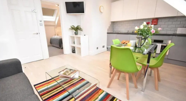 Апартаменты Indigo Flats Apartment 3 Opera House ensuite Fourth Floor