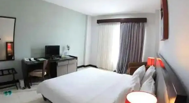 Hotel Grand Mutiara, Rezervovat Hotel Hotely v Kalimantan s parkováním, Parkování