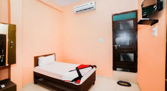 Hotel Kusha's by OYO Rooms