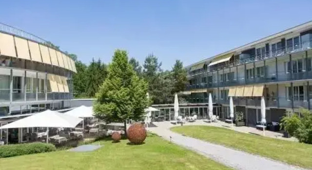 Tertianum Residenz Zollikerberg, Book Hotel Zollikon 4. Aussersihl