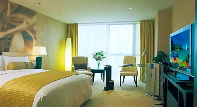 Двухместный номер Deluxe China National Convention Center Grand Hotel