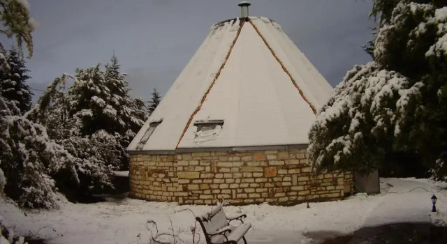 Семейный коттедж Theasis-Igloo