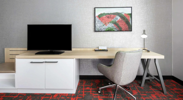 Четырёхместный номер Standard Hilton Garden Inn Albuquerque North/Rio Rancho