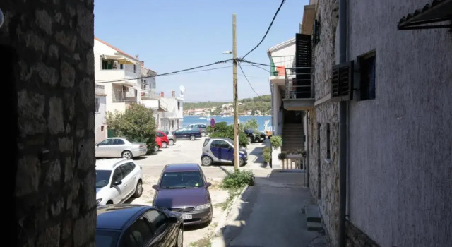 Holiday house Ljubica Tisno, Забронировать Отель Тисно 
