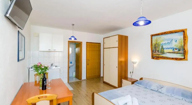Студия Comfort Apartments Zrno