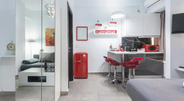 Студия Iguana Gold Luxury Suites 1min from Ermou str