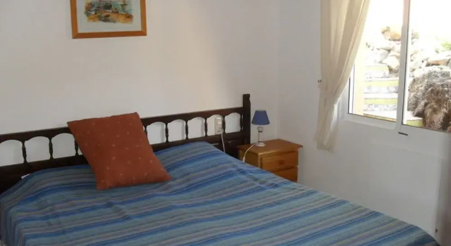Entre Nosotros, Book Hotel Jalon Costa Blanca