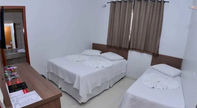 Premier Hotel, Забронировать Отель  
