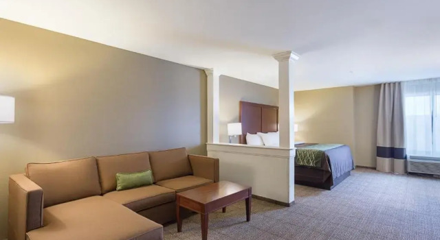 Люкс Pennant Hotel & Suites
