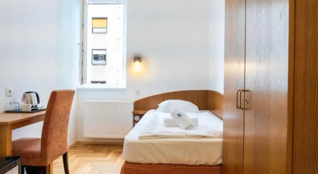 Одноместный номер Standard Hotel Metro