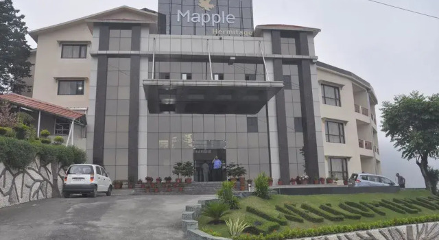 Mapple Hermitage Bhimtal, Rezervovat Hotel Hotely v Bhimtal s bazénem, Bazén