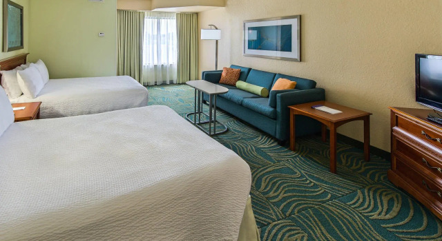 Четырёхместный люкс SpringHill Suites by Marriott Orlando North-Sanford