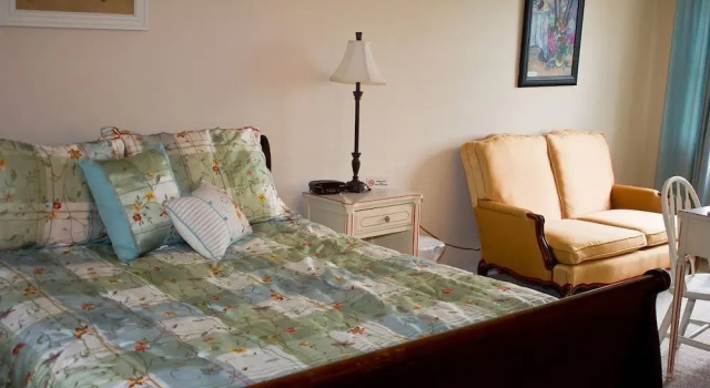 Biggers Bed & Breakfast, Varaa Hotelli  