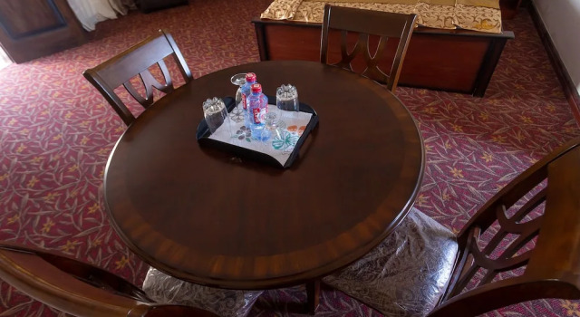 Номер Standard с балконом Royal Elmount Hotel