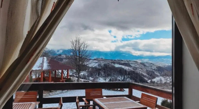 Pension Nea Marin, Rezerwuj Hotel Hotele w Prahova Valley z parkingiem, Parking