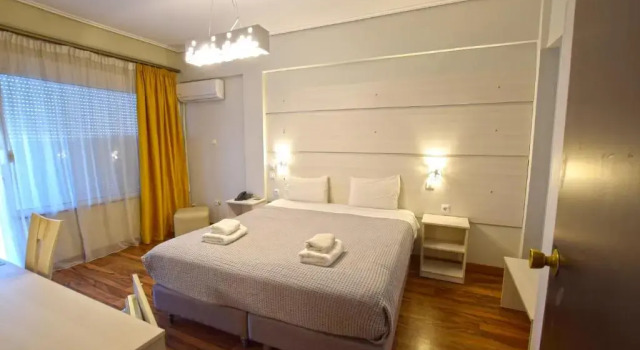 Четырёхместный номер Standard Johns Hotel