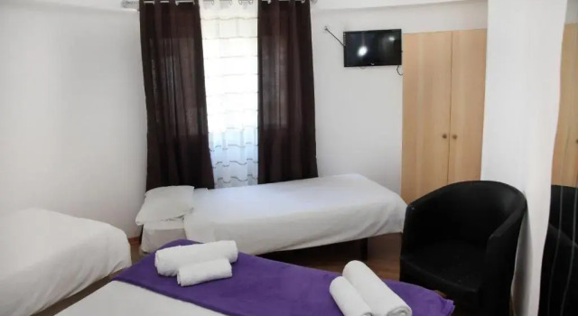 Четырёхместный номер Standard Lisbon Suite Home