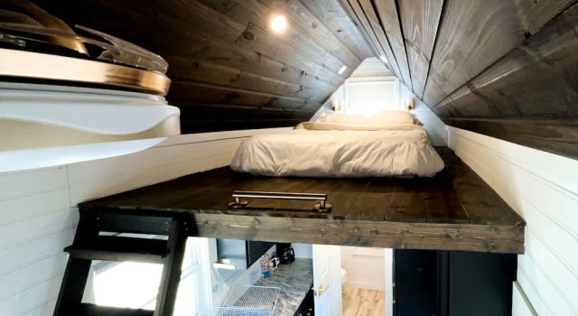 BV Overlook Camp & Lodging