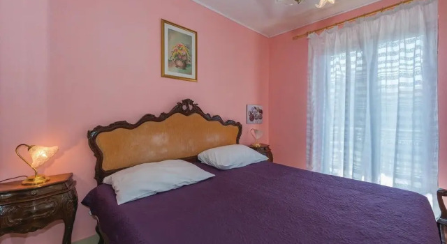 Beautiful Home in Rogoznica With Wifi and 2 Bedrooms