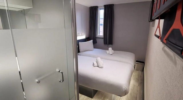 Двухместный номер Standard easyHotel Leeds