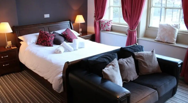 White Lion, Забронировать Отель Бизнес-отели Англии, 4* 5*