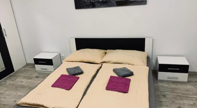 Čajkovského 13, Rezervovat Hotel Hotely v Žilinský kraj s parkováním, Parkování