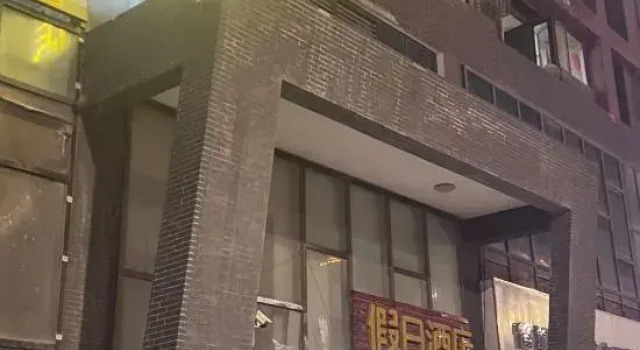 Holiday Inn (Zhengzhou Zhongyuan Futa Qilihe Subway Station), Забронировать Отель Чжэнчжоу Хэнань, рядом с Zhongyuan Tower