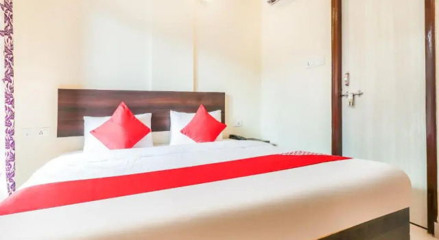 OYO Flagship 61199 Shree Ji Guest Inn