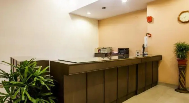 Hotel Shalimar, Забронировать Отель Калькутта East Zone, рядом с Станция метро Park Street