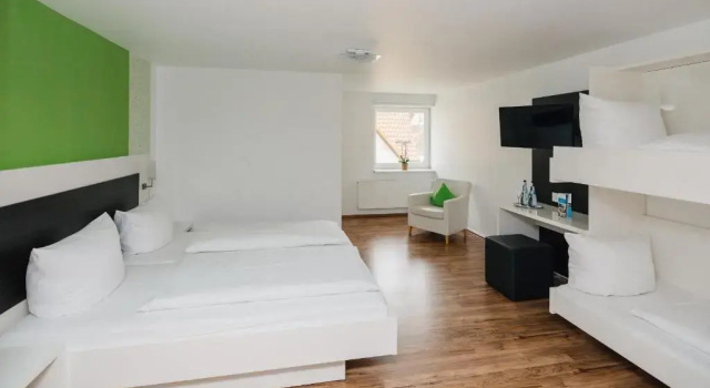 Четырёхместный номер Standard Hotel & Tagungszentrum Blaubeuren - Hessenhöfe