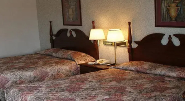 Scottish Inns Morristown, Buchen Sie Hotel Morristown Tennessee