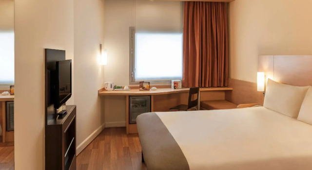Двухместный номер Standard Ibis Izmir Alsancak