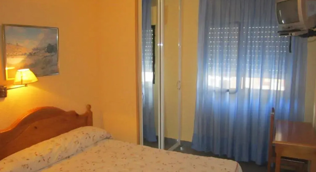 Номер Standard Hostal Al-Qazeres