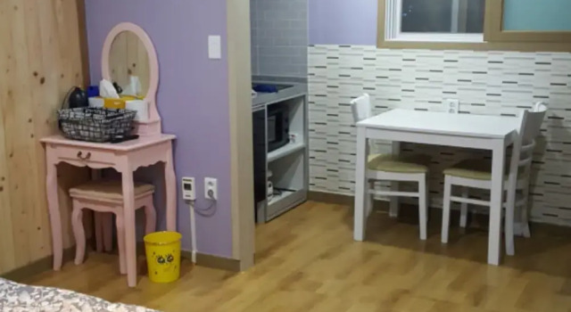 Cheongdo Persimmon Ville Pension(청도감마을펜션), Забронировать Отель Отели Cheongdo с бассейном, Бассейн