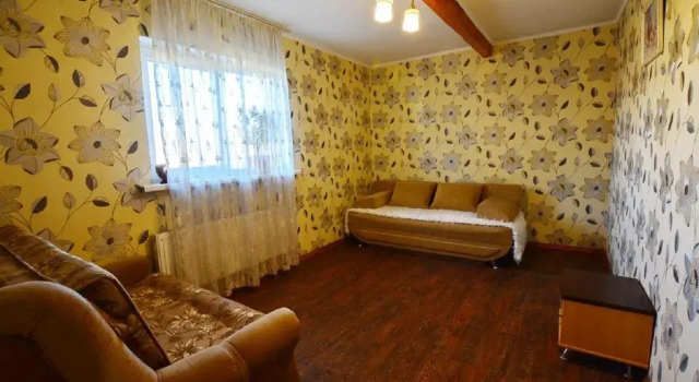Kottiedzh Pod lipoi, 预订 酒店 Bolshoy Trostenets 明斯克州