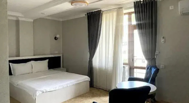 Номер Deluxe HUMO PLAZA