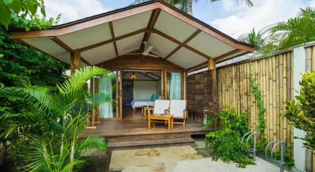Двухместный номер Superior Gili Teak Beach Front Resort