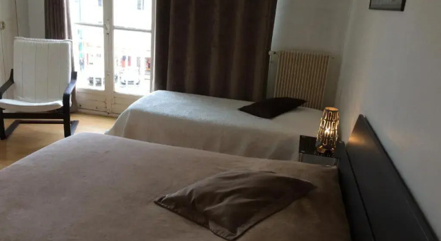 Трёхместный номер Standard с балконом Hôtel de la poste