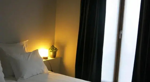 Номер Standard Burgstraat 8