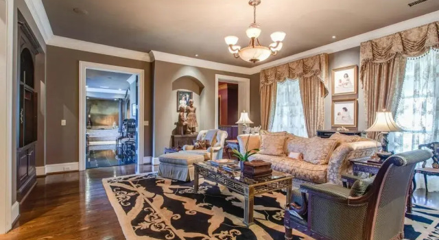 The Above Granduer Nashville, Book Apartment Nashville Tennessee