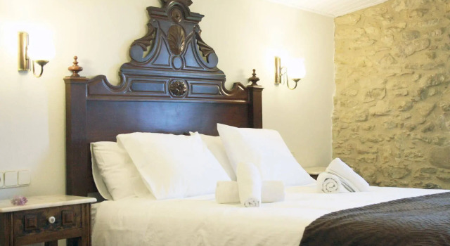 Mas Duran, Buchen Sie Hotel La Pera 