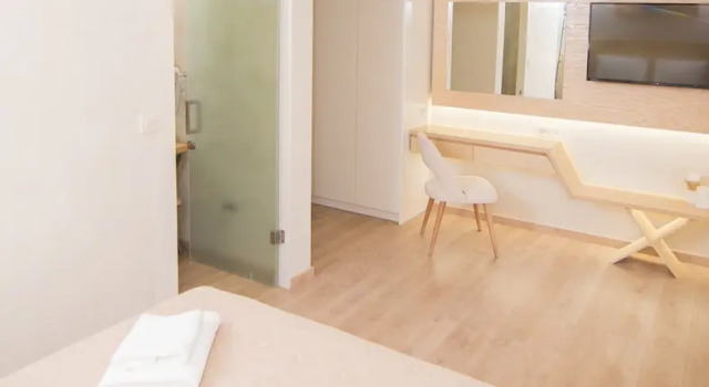 Двухместный номер Superior с балконом и с видом на город Panellinion Luxury Rooms
