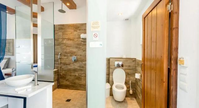 Четырёхместный номер Deluxe Lindos View Hotel