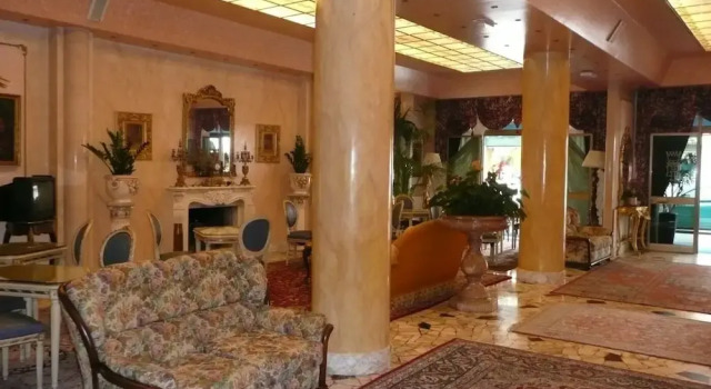 Hotel Imperial, Забронировать Отель Каорле Линьяно-Ривьера
