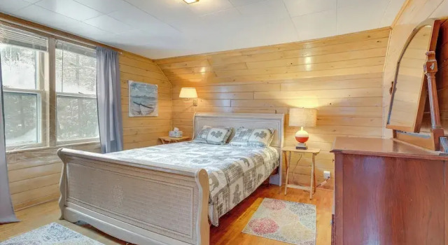 Коттедж Private Dock + Screened Porch: Echo Lake Cabin